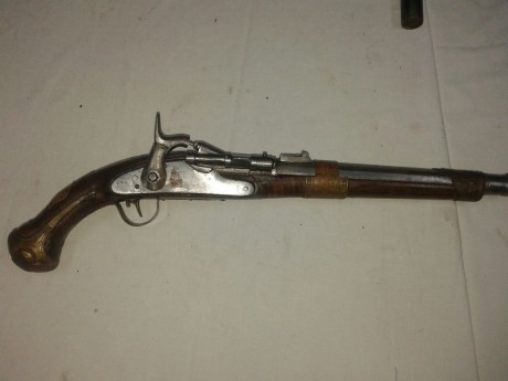 Hola a todos.
Tengo una duda con esta pistola, sus marcajes, y su sistema de cierre, y, quería que si 131