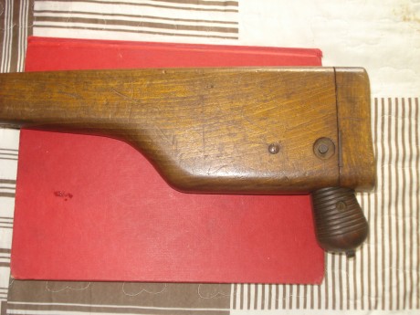 hola,cambio esta pistola mm-31 con su funda culatin original,inutilizada solo taponada la recamara,certificado 02