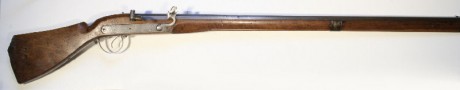 Hola, os pongo el enlace a una pagina alemana que vende o hace de intermedario armas europeas mayormente. 00