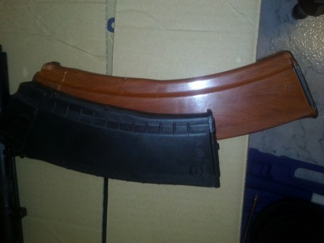 Muy buenas ,vendo un ak74  de fabricacion bulgara inutilizado , en muy buen estado de conservacion ,cal 170