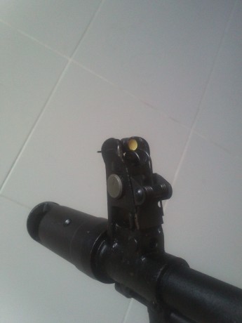 Muy buenas ,vendo un ak74  de fabricacion bulgara inutilizado , en muy buen estado de conservacion ,cal 10