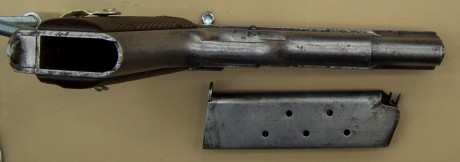 EL ARMA ESTA EN ZARAGOZA    CALIBRE  45   , 350€  apartir de hoy  por ser mi cumpleaños 11