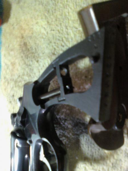 Hola a todos,tengo un ligero problema con mi llama comanche III,el caso es que ultimamente,algunos cartuchos 50