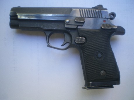 Vendo Pistola Star Firestar M 43 inutilizada por fresado en recamara cargador para ocho tiros certificado 01
