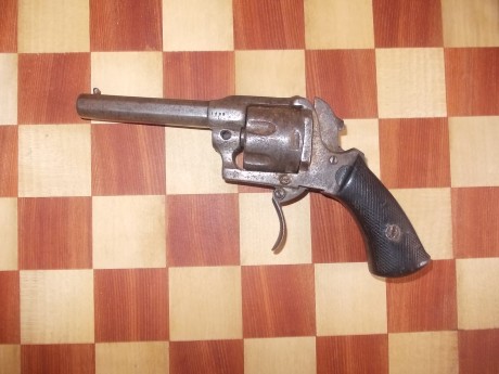 Hola amigos agradeceria toda la info posible acerca de esta arma, ya que desconozco todo sobre ella, un 01