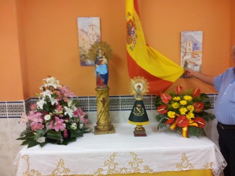 Felicidades España. hoy es el dia de la Virgen del Pilar.

Felicidades a los miembros de la Guardia Civil, 50