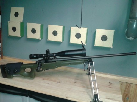 Buenas, pues pongo en venta un magnífico rifle en calibre 308w, preparado a capricho y con muy poco uso, 01