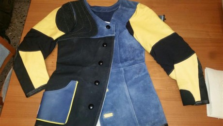 Vendo recien adquirida chaqueta de tiro Anschutz.
Pertenecía a "Galadrio", usuario de este foro.
El 02