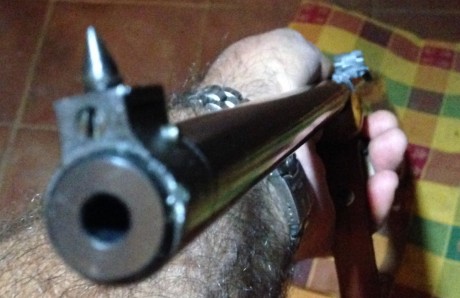 Cómo la echaba de menos!!!. Pero andaba perdida en mi pueblo y la he vuelto a legalizar :-)
Os la presento. 21
