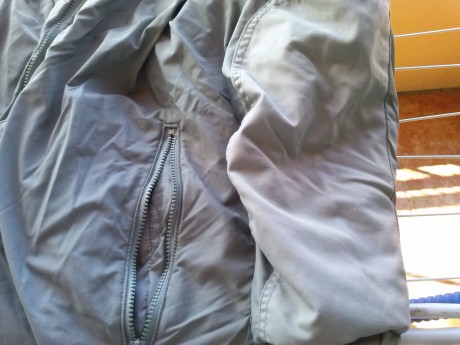 Hola, vendo este chaqueton reglamentario del US Army,Nivel VII de primaloft , talla Medium regular, se 11