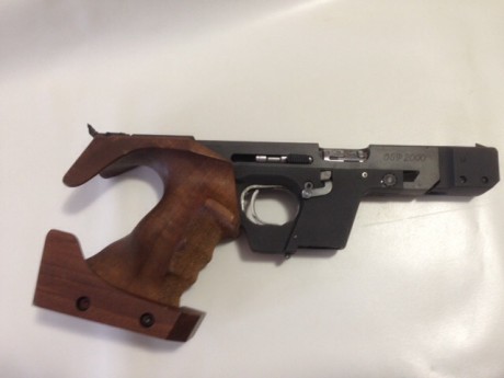 Pistola Walther OSP 200 del 22 corto, esta nueva, no se ha utilizado, en su dia fue un capricho. 300 €/
 02