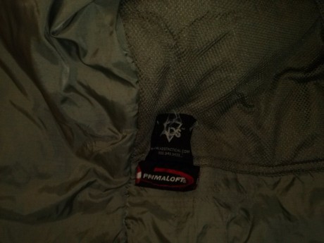 Hola, vendo este chaqueton reglamentario del US Army,Nivel VII de primaloft , talla Medium regular, se 20