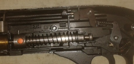 Hola a todos

Hace años adquirí una G1200 averiada. La estuve usando unas cuantas veces hasta que la desmonté 60