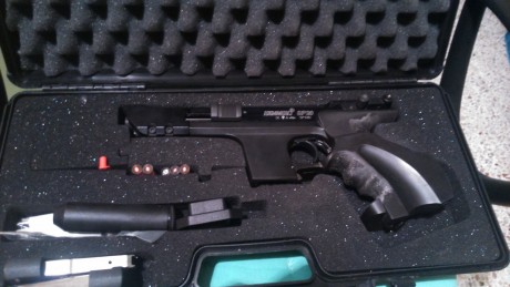 Vendo hamerli sp 20 del calibre 32 wcutter.
El arma esta en perfecto estado y muy nueva ha tirado unos 01