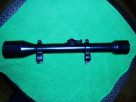 Hola.
Recientemente he adquirido un rifle Mauser, sistema 98, que trae un visor Zeiss antiguo (acompaño 10