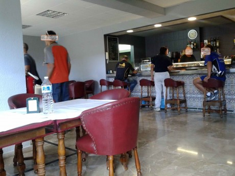 Que disfrutéis de las instalaciones; porque me muero de envidia.
En Huelva nos cerraron las que había 60