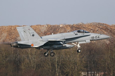 Pues eso, en este hilo pretendo deleitaros como amantes de los aviones de combate que sois muchos, con 62