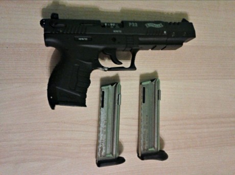 Vendo pistola Walther P22 Target.  Arma impecable , la vendo por cambio de modalidad, de precisión a Ipsc.
La 01