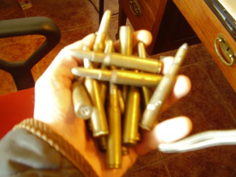 Todos los que tenemos mas de un arma, siempre existe una que es de nuestra mas estimacion, la mimada... 50