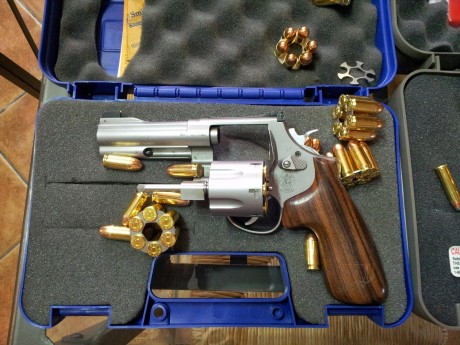 Se vende por no usar.

Revolver Mod 625 Champion Series. Edicion especial  Jerry Miculek en calibre 45 00