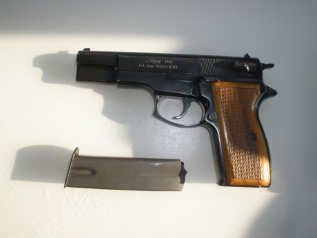 Vendo armas por abandono de actividad: última disponible: Luger 9mm M90. 
Guiada en F.
Pocos disparos. 00