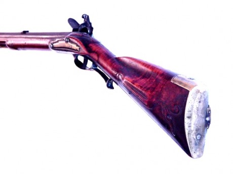 Hola, aunque me gustan todas las armas, unas mucho y otras mas siento debilidad por estos, los rifles 160