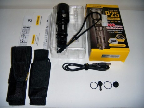 Linterna Nitecore P25 en perfecto estado, sin uso. Se entrega con todos los accesorios (caja, instrucciones, 02