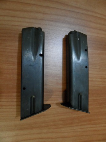  CarStar30.JPG  CarStarS.JPG  Fund.JPG 
Cargadores a 20€ más envio; fundas a 17 € envio incluido (por 00