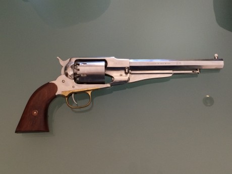 Vendo las siguientes armas:

-  Feinwerkbau aw93                                                      11