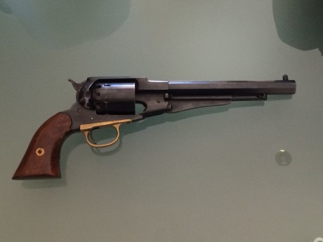 Vendo las siguientes armas:

-  Feinwerkbau aw93                                                      22