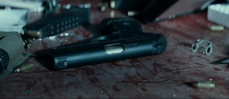 Compañeros,

En vista de las ganas de algunos (Elcafe, Wilcow, Vrakk, etc) por adivinar armas de películas 30
