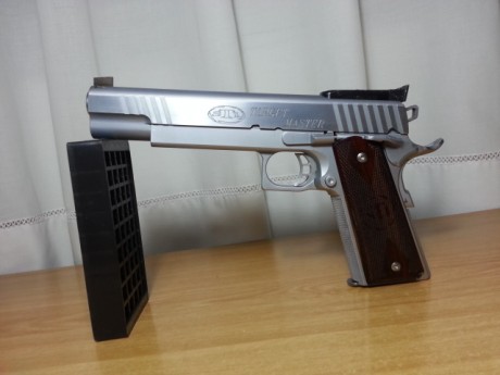 Hola vendo STI TARGET MASTER CROMADA, muy cuidada agrupa de muerte, la vendo porque tengo dos iguales 02