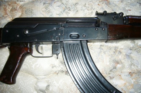  Автомат Калашникова образца 1947 года 
 Automatico Kalashnikov Modelo 1947  

Es sin duda, en la actualidad, 152