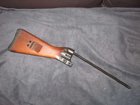 Nueva a estrenar, culata para cetme C de madera. Idónea para arma inutilizada, Está en Barcelona
30 euros
5 00