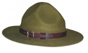  baden_powell.jpg  180px-Sombrero_Scout_cuatro_pozos.jpg Para mi gusto, un sombrero elegante y práctico 02