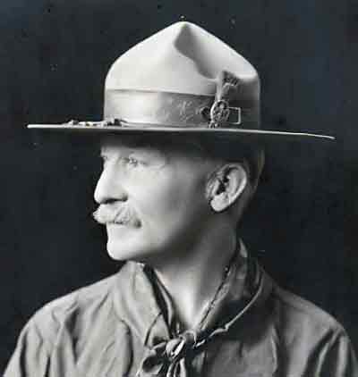 baden_powell.jpg  180px-Sombrero_Scout_cuatro_pozos.jpg Para mi gusto, un sombrero elegante y práctico 00