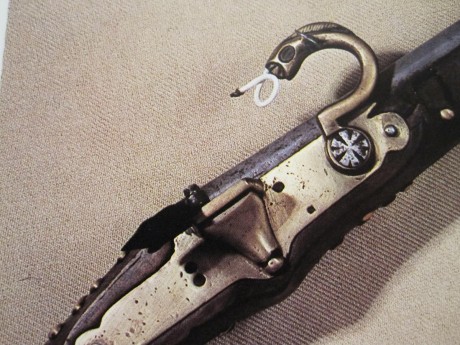 Cuando uno intenta aproximarse al estudio de las armas antiguas en España se encuentra con algunos tópicos 131