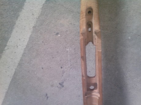 hola buenas tardes, quiero poner a la venta esta culata de mosqueton oviedo 1916, madera virgen
pero no 01