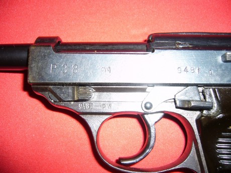 Hace unos días encontré por casualidad en una web extranjera un arma a la venta que hacía muchos años 90