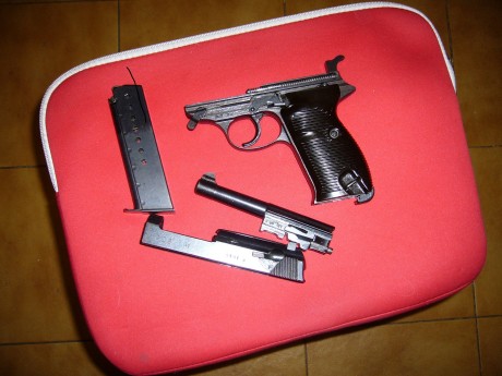 Hace unos días encontré por casualidad en una web extranjera un arma a la venta que hacía muchos años 102