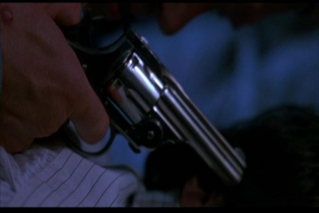 Compañeros,

En vista de las ganas de algunos (Elcafe, Wilcow, Vrakk, etc) por adivinar armas de películas 140