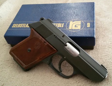   Hola chicos. Pongo a la venta esta Röhm RG9 del calibre 8mmK, "Made in W.Germany" de 1982. 01