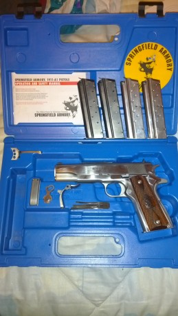 Lo dicho: vendo o cambio esta magnífica pistola de 9mm para. guiada en F, con cachas de cocobolo y disparador 00
