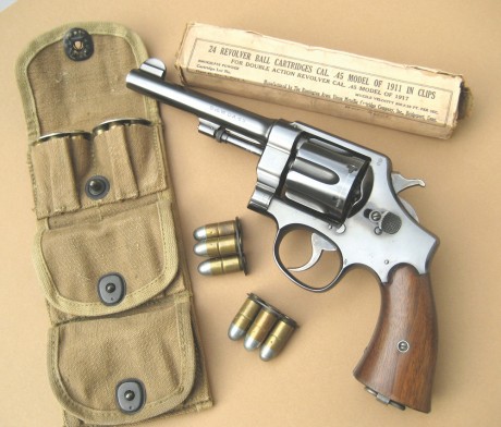 Hace unos días encontré por casualidad en una web extranjera un arma a la venta que hacía muchos años 00
