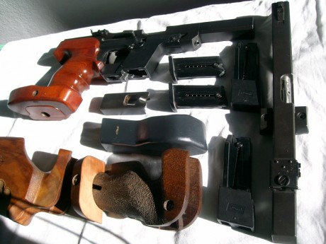 Vendo pistola Walther GSP, calibre 22 y 32. Con 3 empuñaduras, talla “L”, 1 para zurdo, 2 para derecho 00