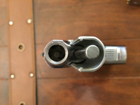 Hola, vendo mi S&W 6906 9mmpb, pulida al espejo, en estado impecable, ACOMPAÑO CON SU FUNDA de cuero 31