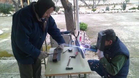Hola amigos, para el que caiga en este hilo por primera vez, aclarar que viene del: ¿Se puede detectar 61