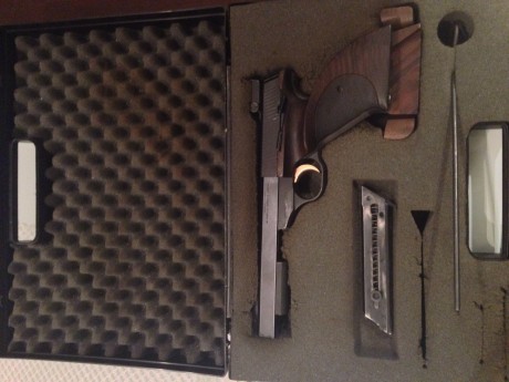 Hola. Pongo a la venta esta gran pistola, con una precisión excelente, y sin interrupciones. Capaz de 00