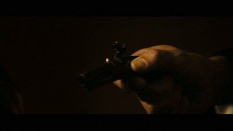 Compañeros,

En vista de las ganas de algunos (Elcafe, Wilcow, Vrakk, etc) por adivinar armas de películas 20