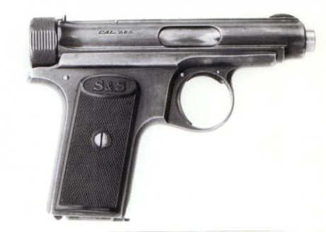 Hace unos días encontré por casualidad en una web extranjera un arma a la venta que hacía muchos años 60